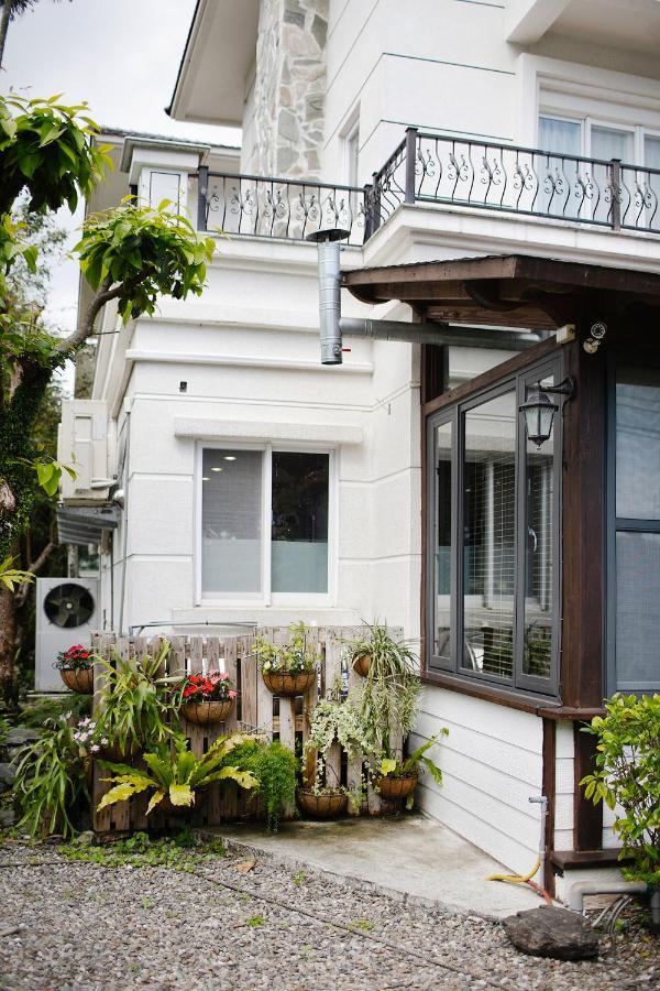 R&J Guesthouse يوانشان المظهر الخارجي الصورة